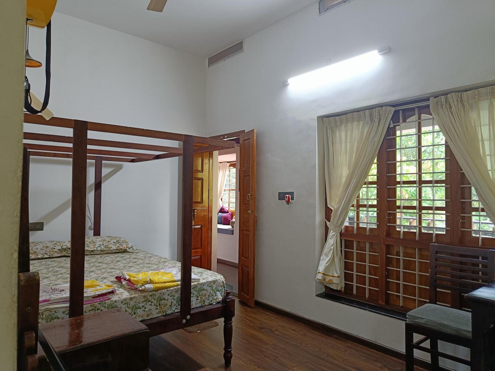 Anandam Stays - Premium 3Bhk Plush Homestay, Vaikom Near Kumarakom Екстер'єр фото