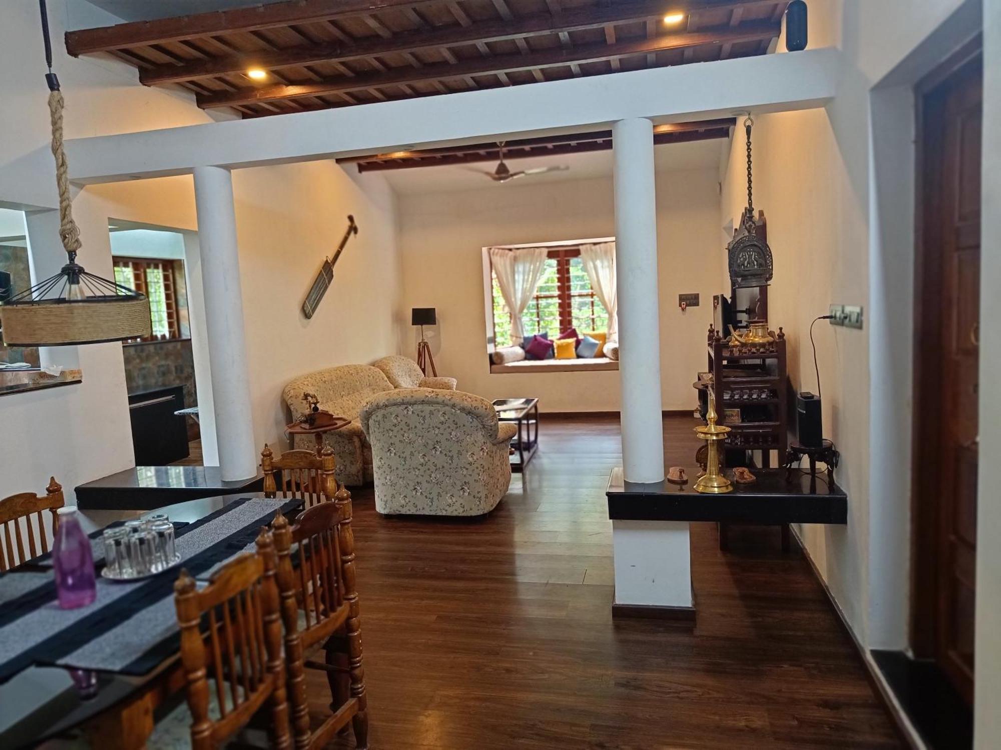 Anandam Stays - Premium 3Bhk Plush Homestay, Vaikom Near Kumarakom Екстер'єр фото